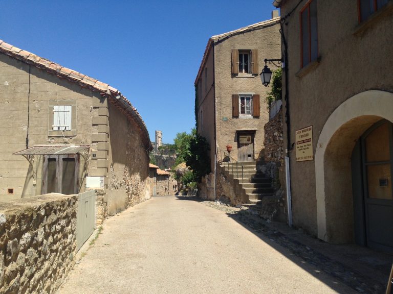 French Stone Buildings – Live!